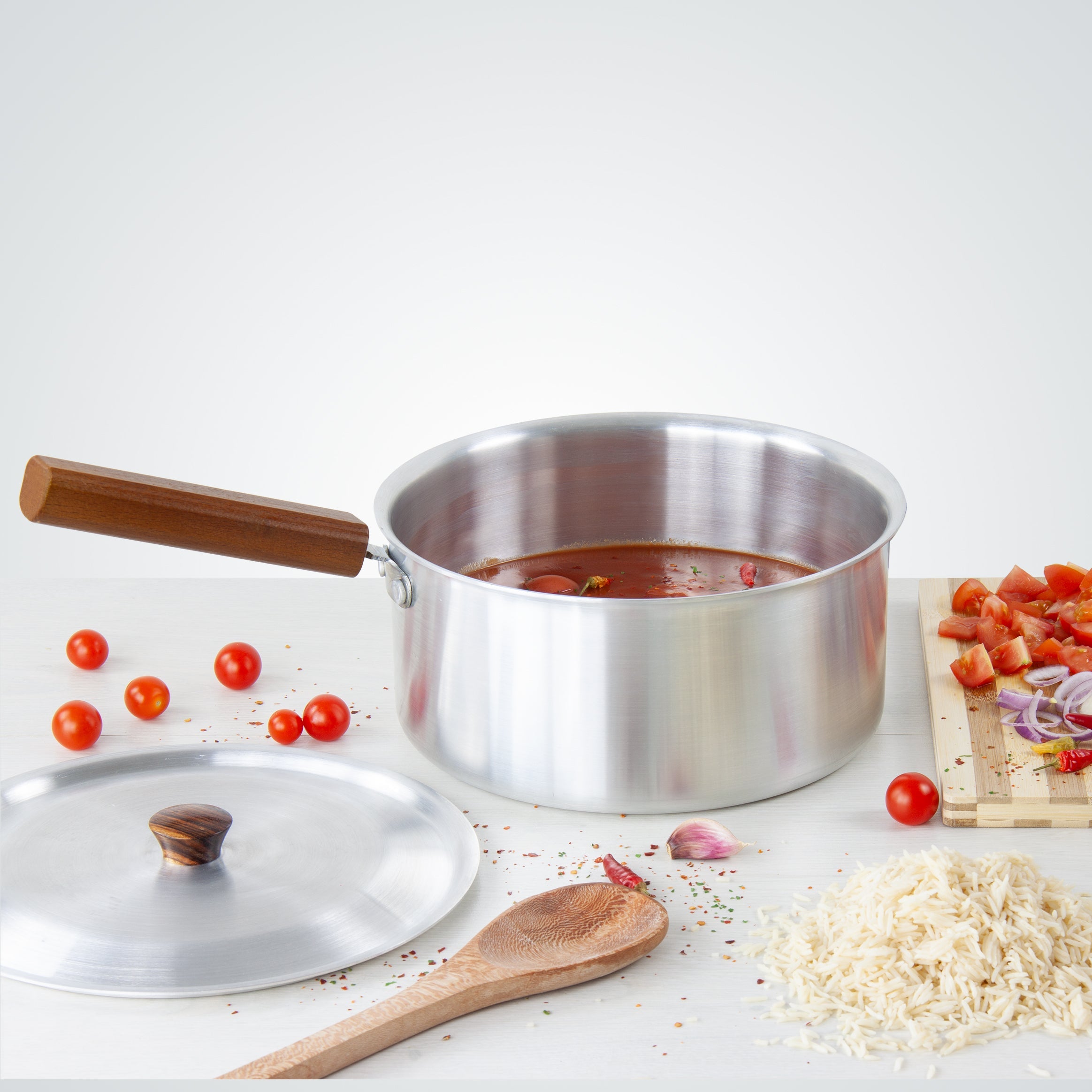 Small Aluminium Saucepan - 18 cm
